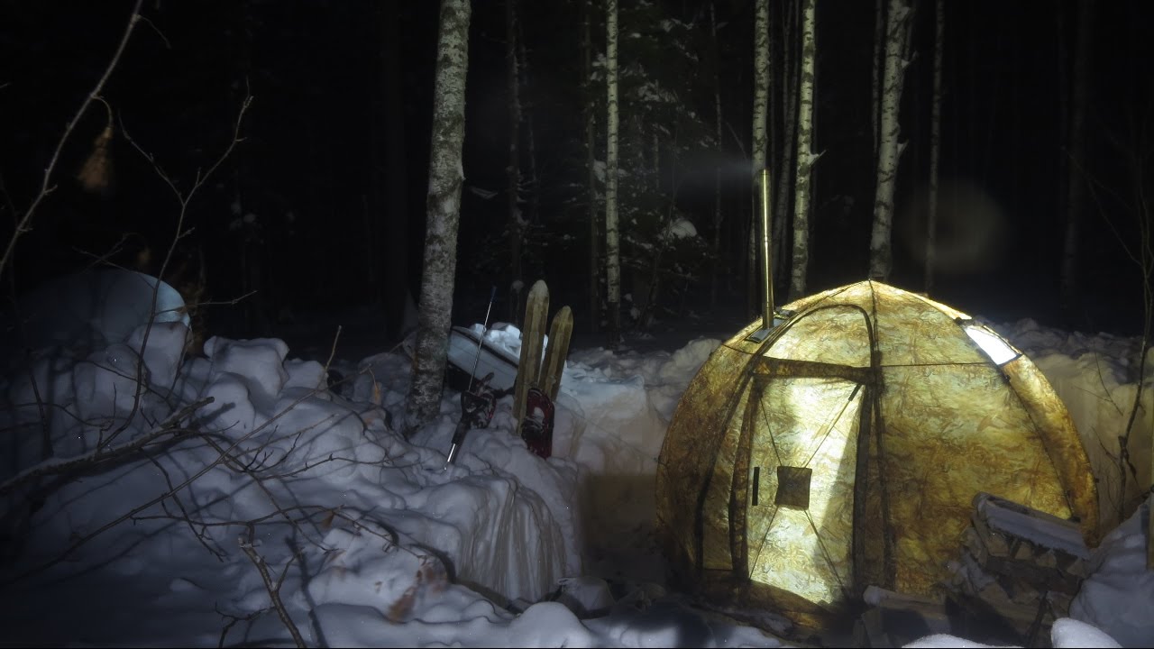 Палатка УП-2 Берег для пятерых в лыжном походе