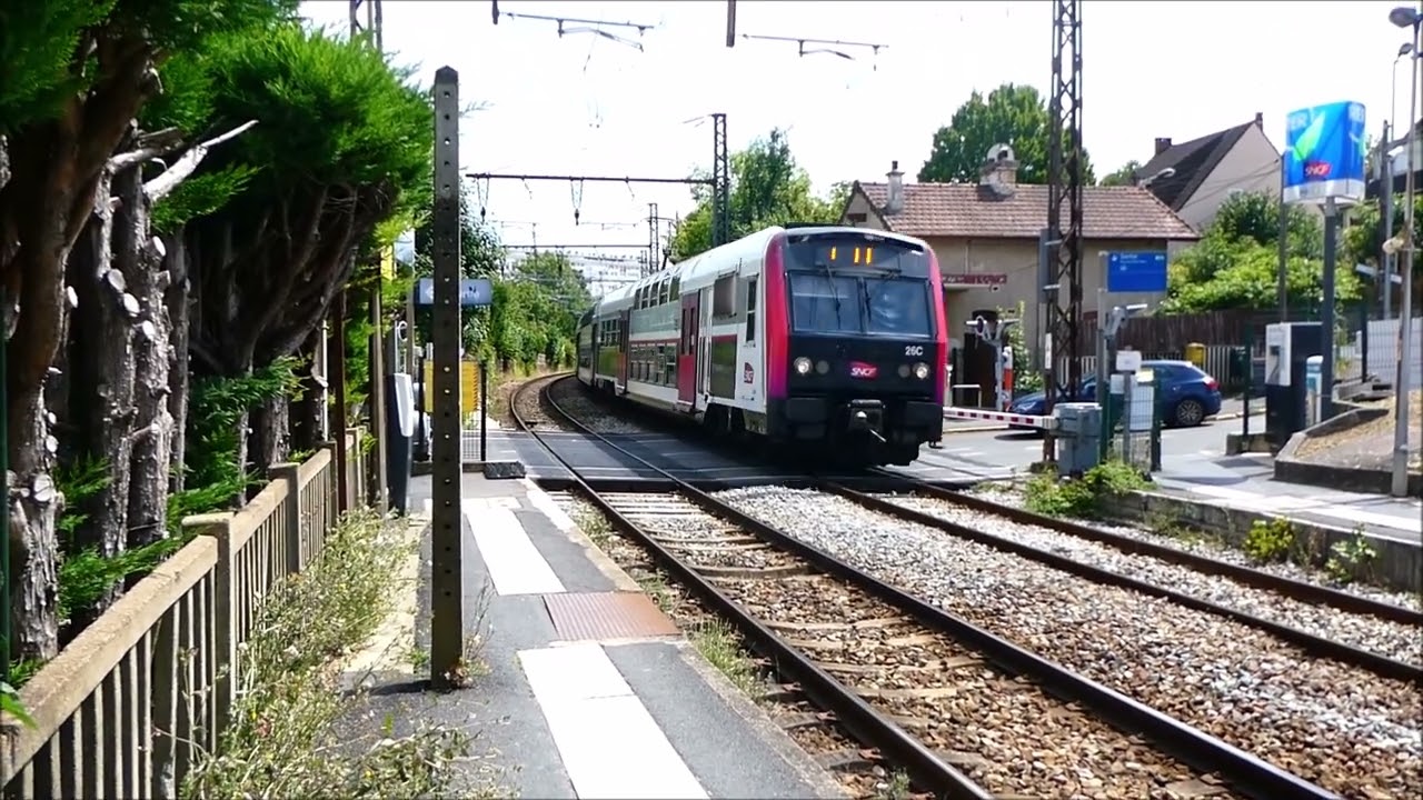 (RER C) Z5600 - Petit Vaux (bient&ocirc;t fin RER C au profit du T12 Express)