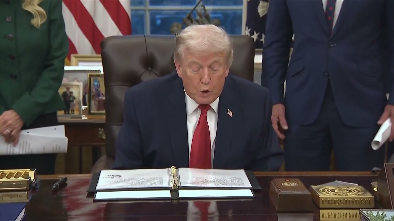 Trump: Putin nuk do të sulmojë Kievin dhe qytetët e tjera të Ukrainës për një javë