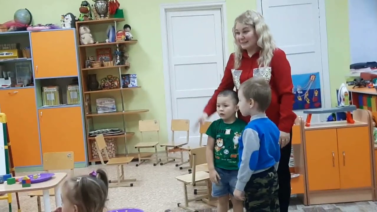 Занятие по конструированию во второй младшей группе Паздеева Е А