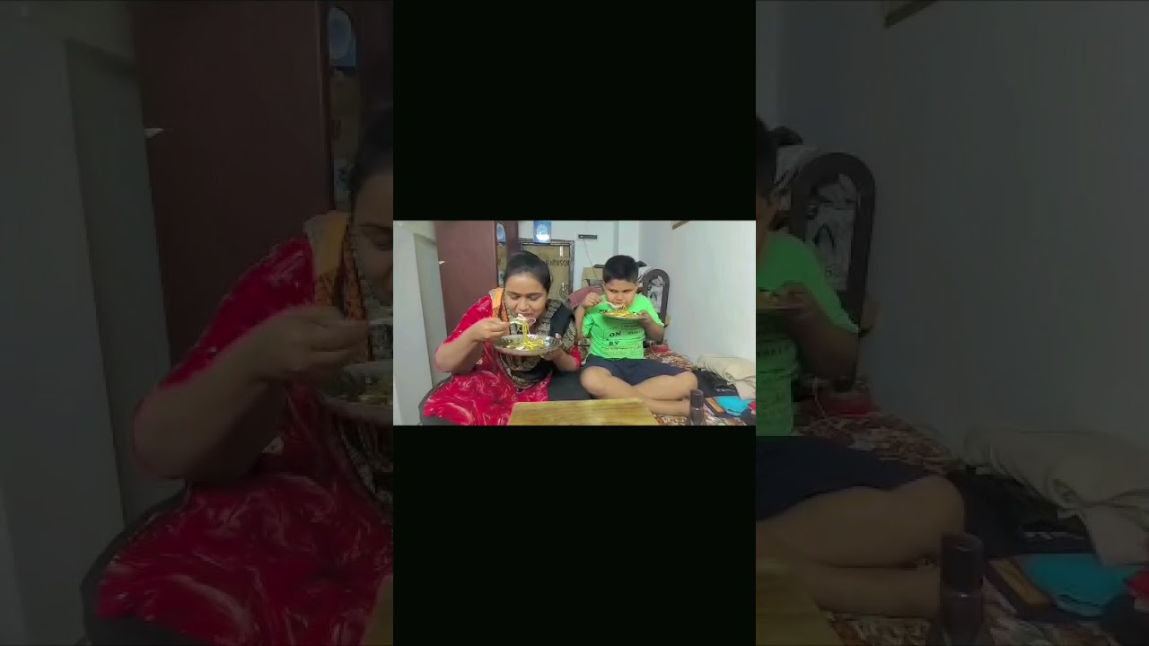 Bhai VS Didi chowmin challenge #challenge# #funny😆😆# #eatingshow#