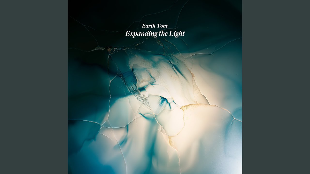 Expanding the Light