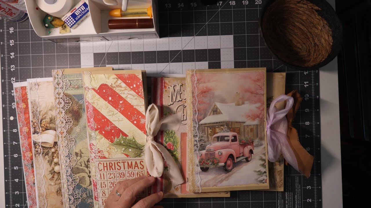 #flipthroughfriday  | Christmas Journals