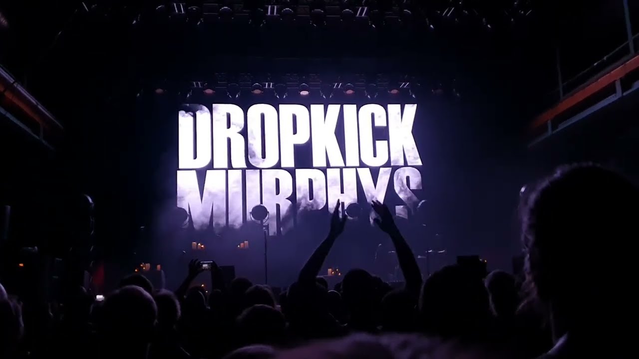 Dropkick Murphys - Intro, Foggy Dew, Lonesome Boatman, Alcohol (live Zenith Munich 2023-02-03)