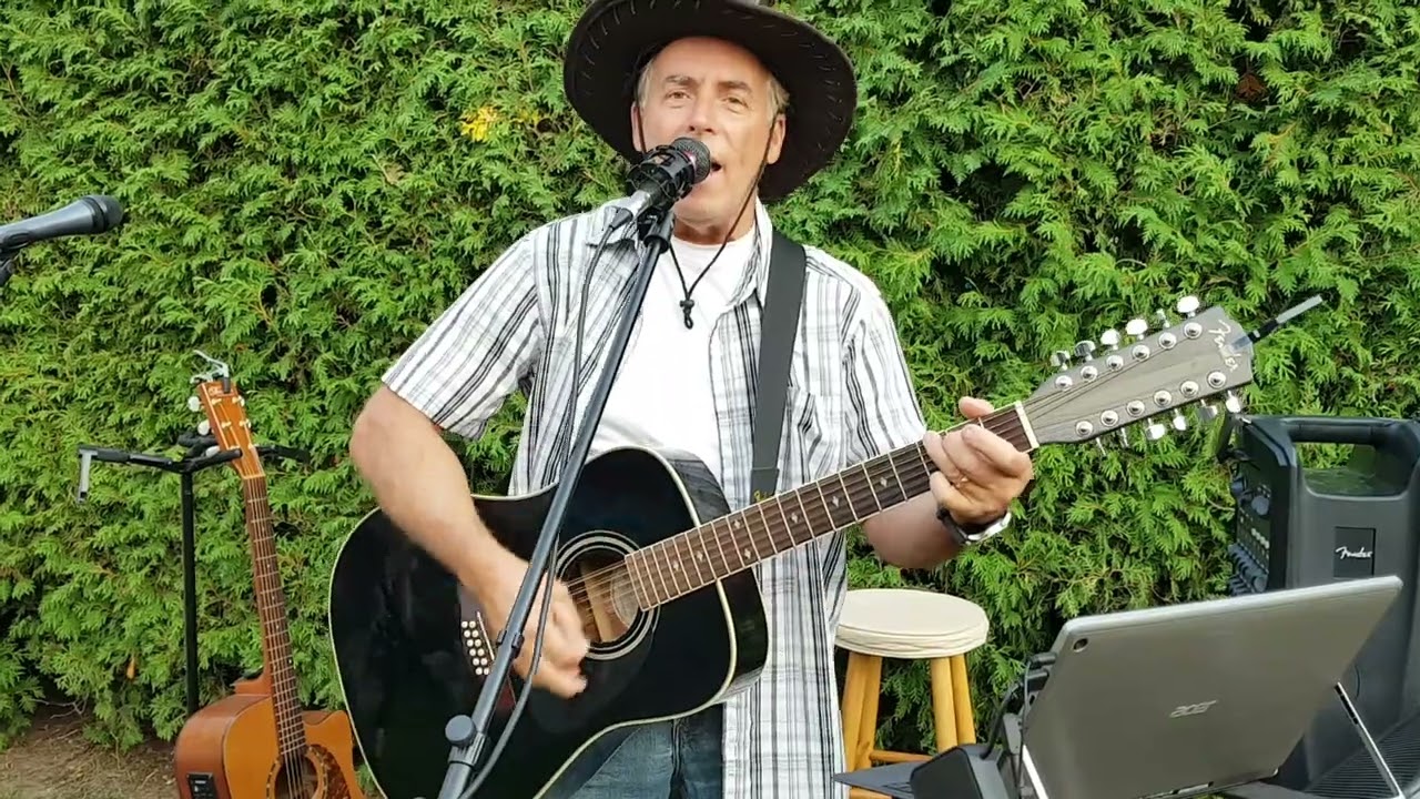 René plays and sings 