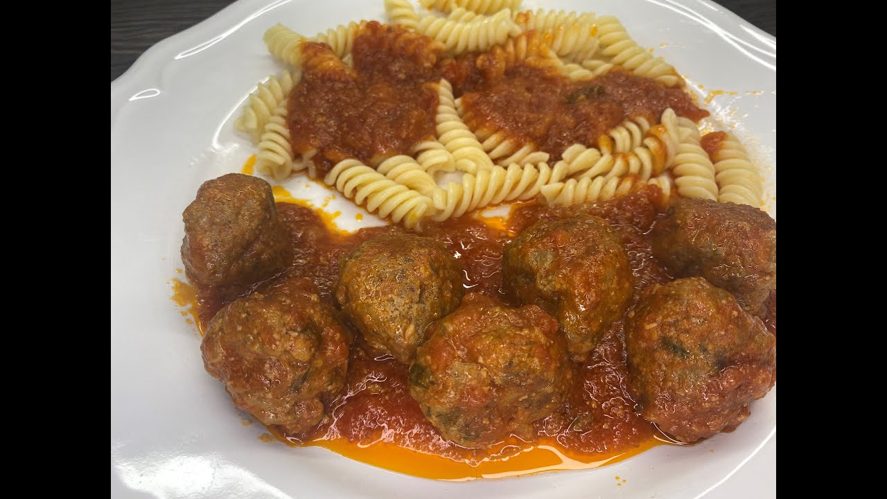 Albondigas in Original Spanischer Tomatensauce
