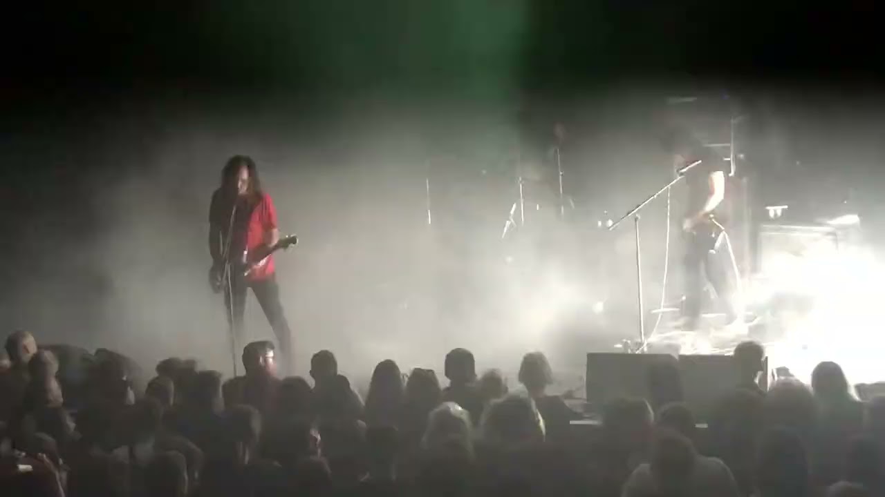 a place to bury strangers - ocean @ grauzone festival 10-2-2023