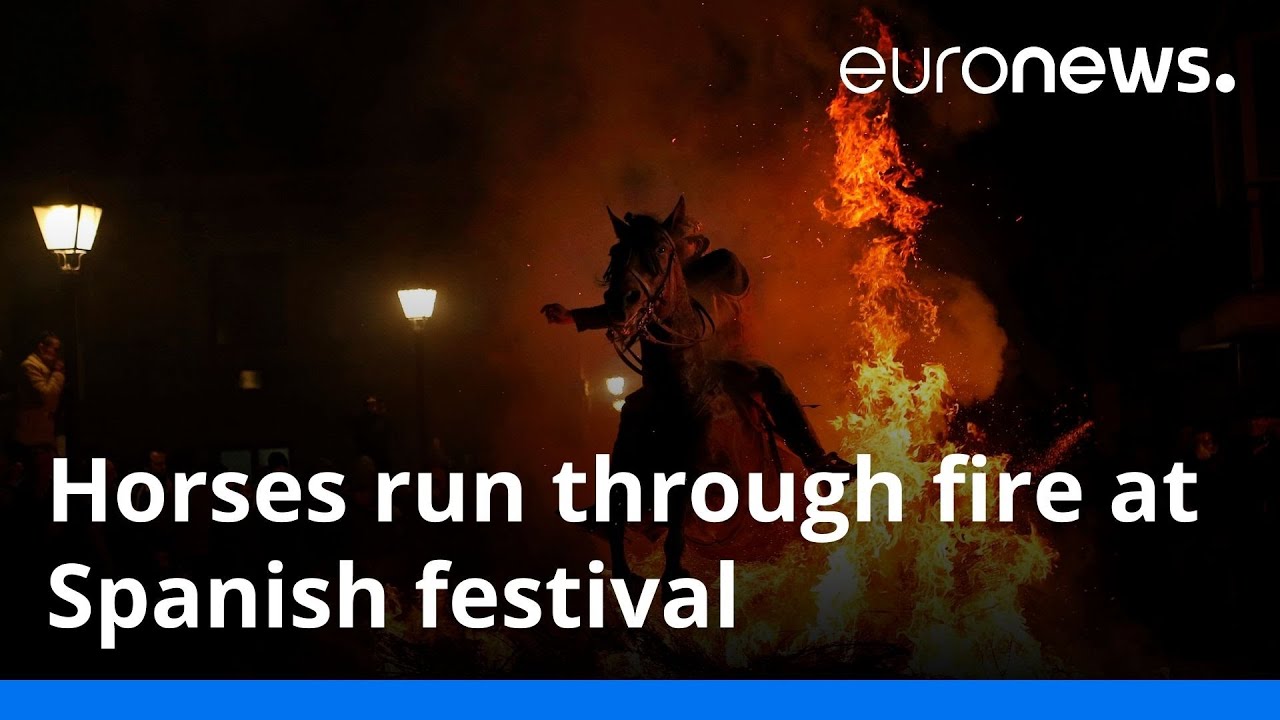 Horses run through fire at Spanish festival