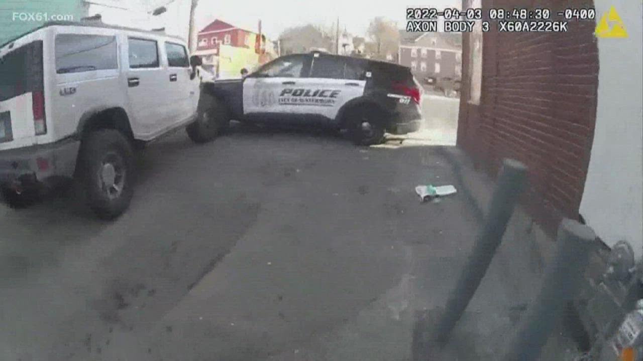 WILD VIDEO: Suspect in Waterbury crimes flees in SUV, hits cruisers, injures officers