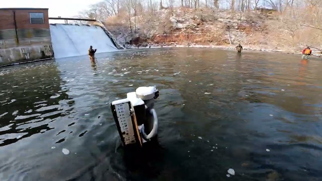 LAKE ONTARIO NY TRIBUTARY FISHING WEEK DECEMBER 2ND 2025 DAY 3