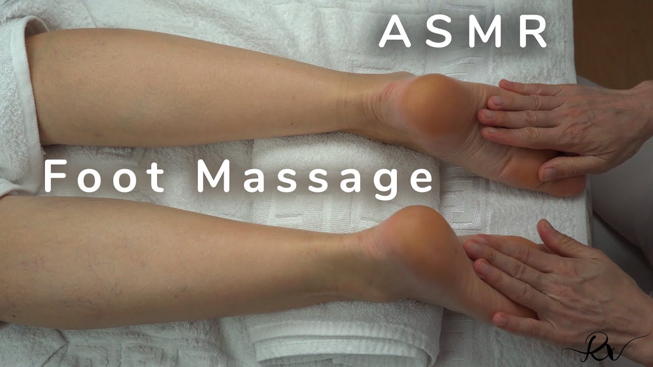 [ASMR] Foot Massage (facing down) *Lucy*