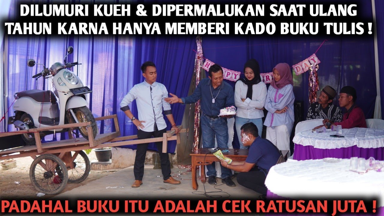 DIHINA & LUMURI KUEH TAR SAAT ULANG TAHUN MEMBERI KADO BUKU TULIS, PADAHAL ISINYA SANGAT MENGEJUTKAN