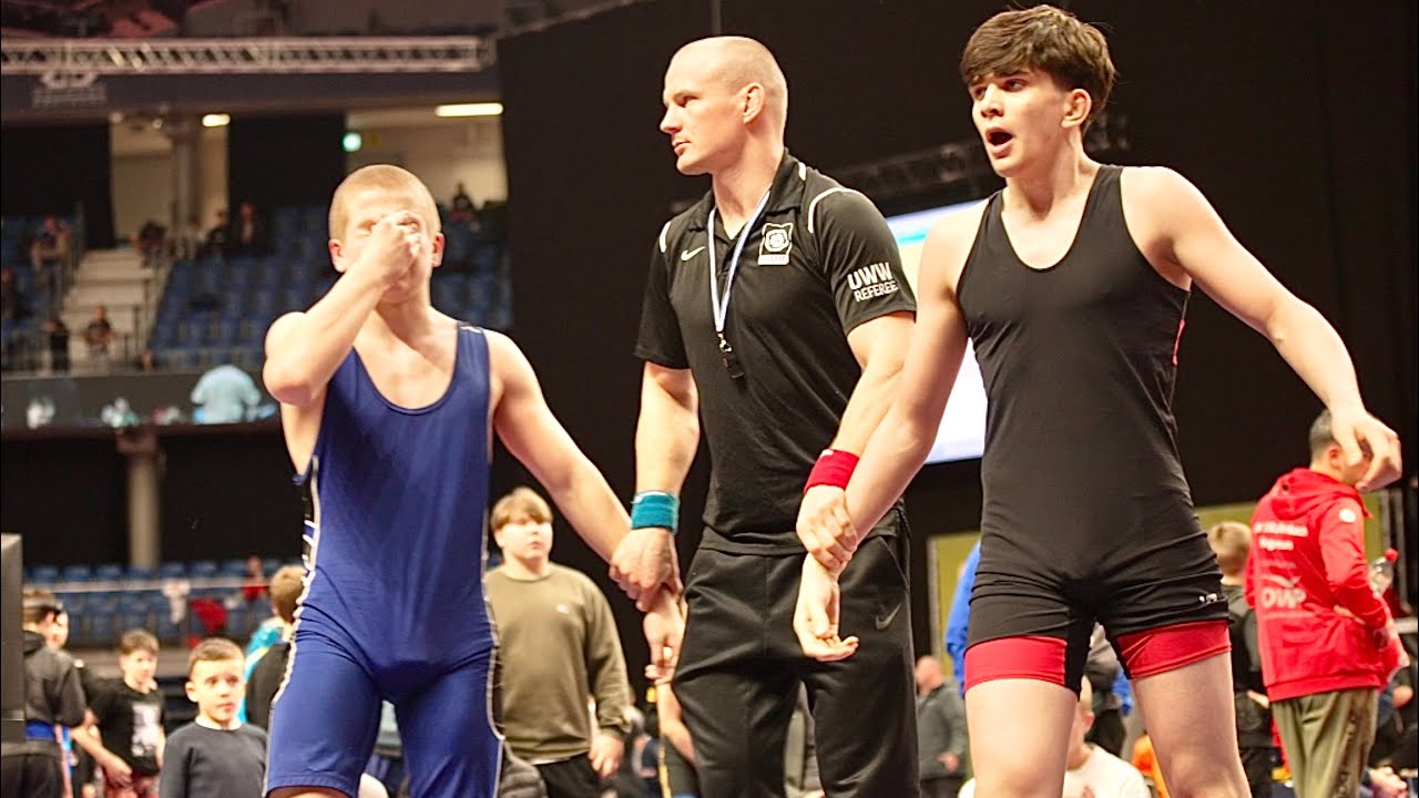 U15 Ali Dadaev (FRA) vs Vsevolods Sergejevs (LAT) 75kg. Freestyle boys youth wrestling. B-cam-man