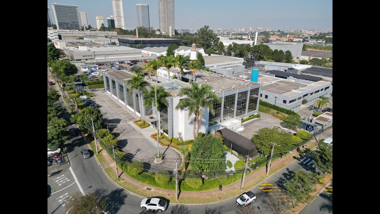Prédio Comercial à venda, 5250 m², Av. Juruá 434 - Alphaville Industrial (Antigo prédio da FlyTour)