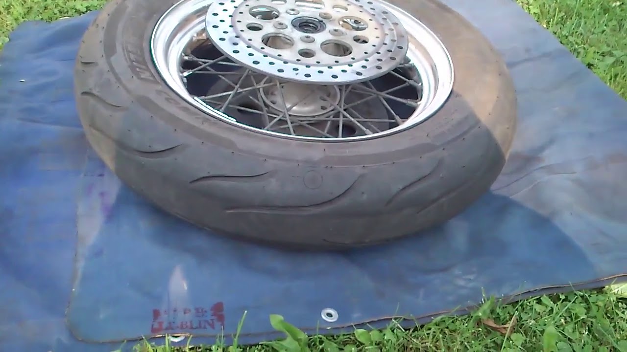 Michelin Commander 3. Uwaga! Wadliwa opona!