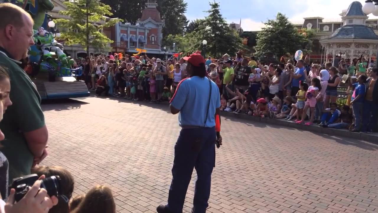 Disneyland Paris - Parade 2014