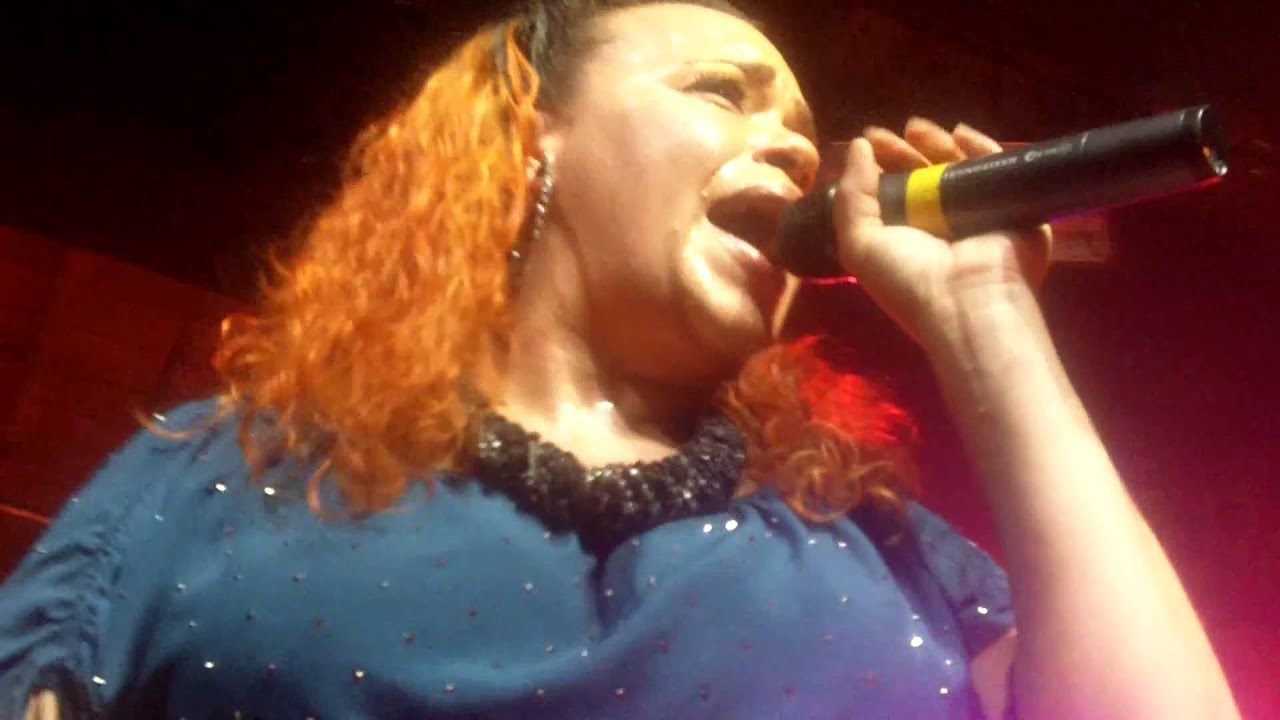 Faith Evans - Soon As I Get Home LIVE 1/20/11