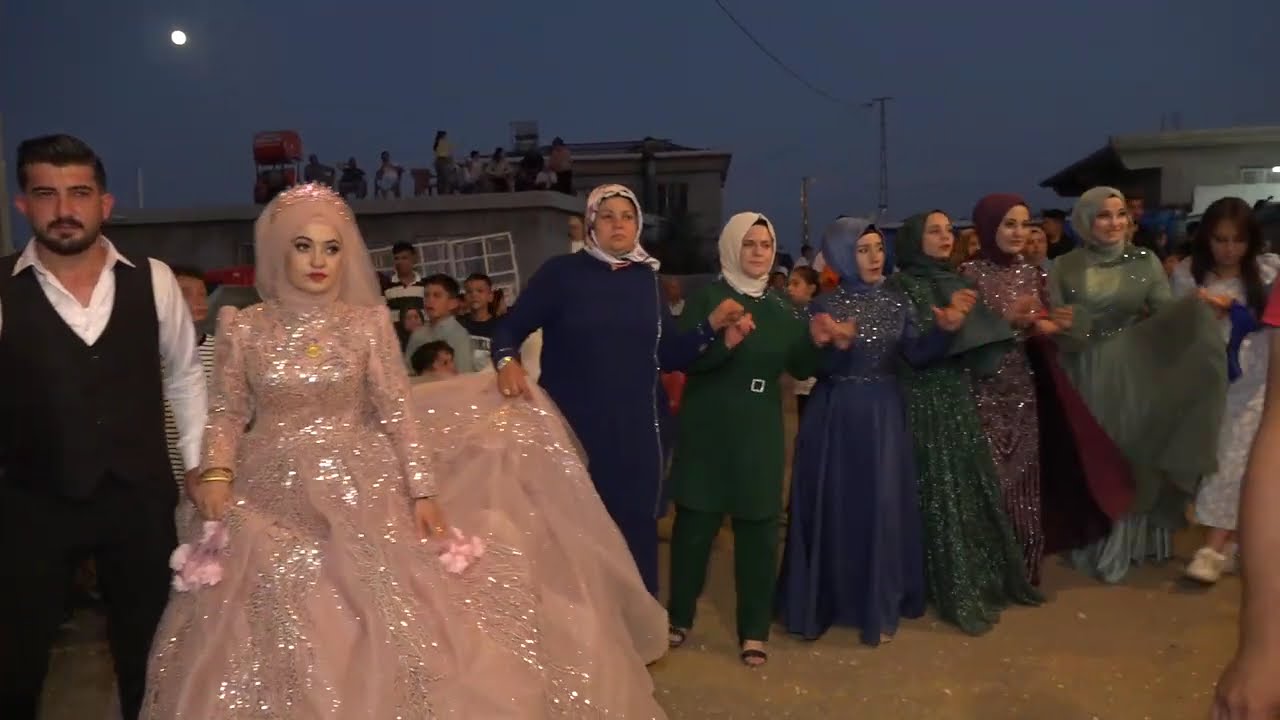 uzman kamera  cipilli ve karacetin ailesinin nişanı y cerit