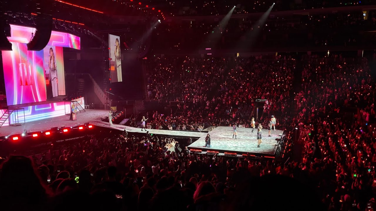 TWICE 4TH WORLD TOUR IlI - Firework - New York UBS Arena - 02262022 - DAY 1