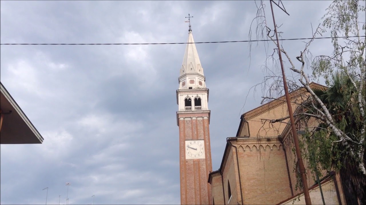 Le campane della Chiesa Arcipretale dei Santi Gervasio e Protasio a Carpenedo (Mestre, VE)