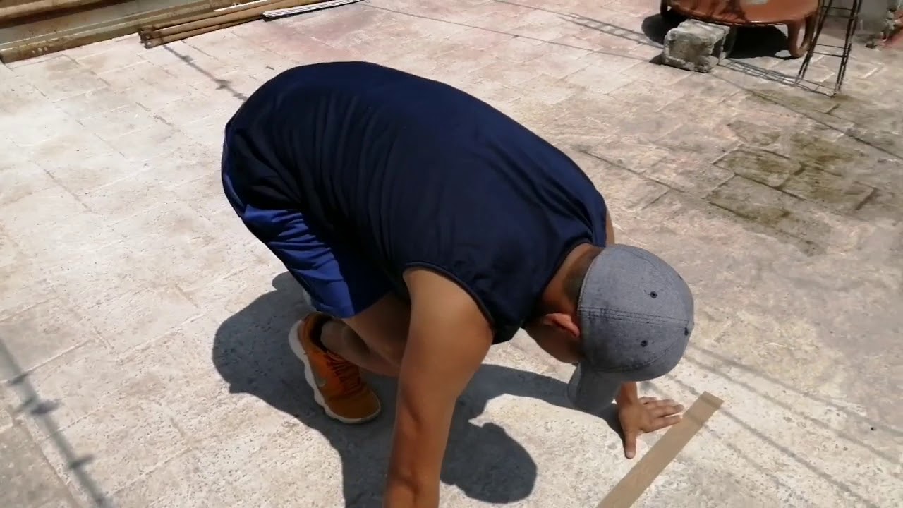voces de mando de salida.