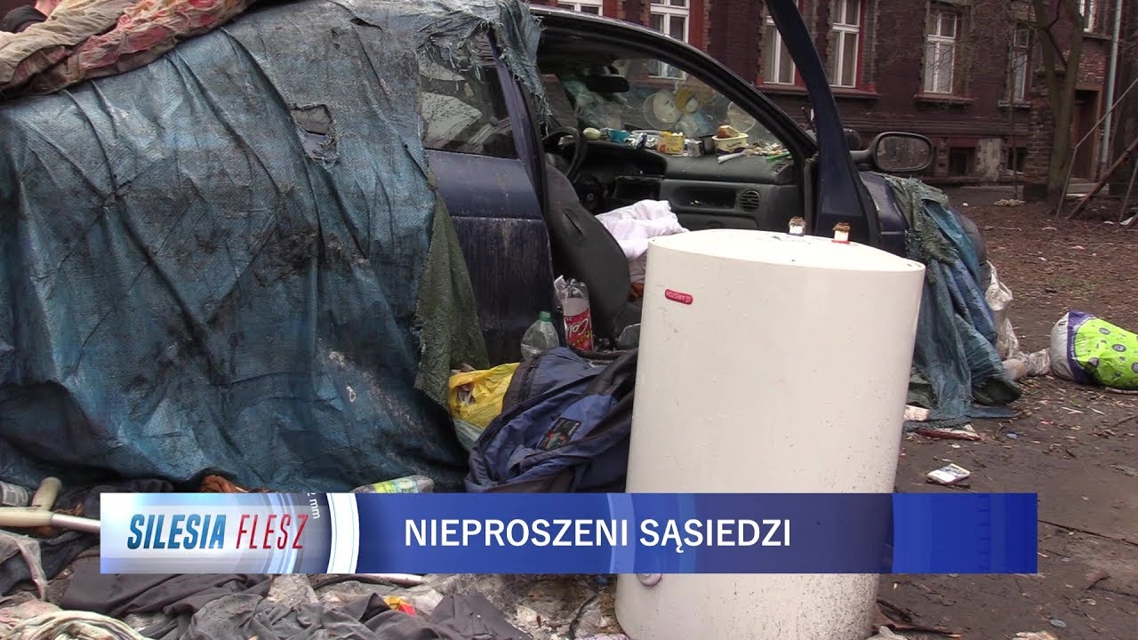 Dom z wraku samochodu w Siemianowicach 28.03.2019
