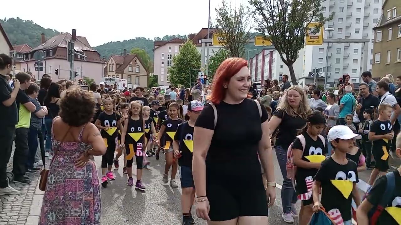 Geislingen Kinderfest Öğrenci Korteji 3