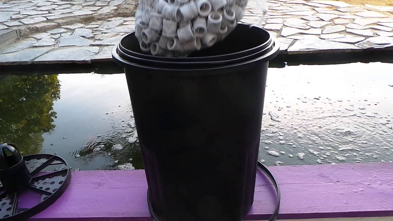 Un filtre de bassin de jardin