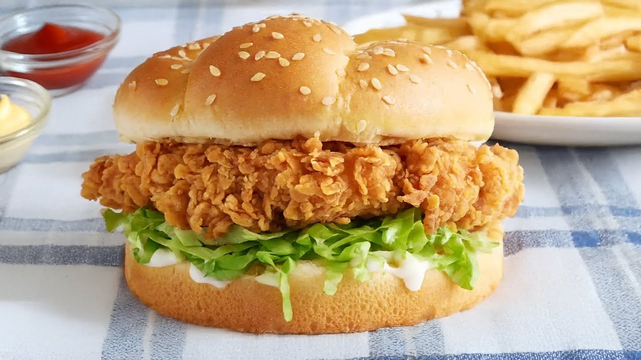 Chicken Zinger Burger Recipe • Crispy Fried Chicken Zinger Burger Recipe • KFC Style Chicken Recipe