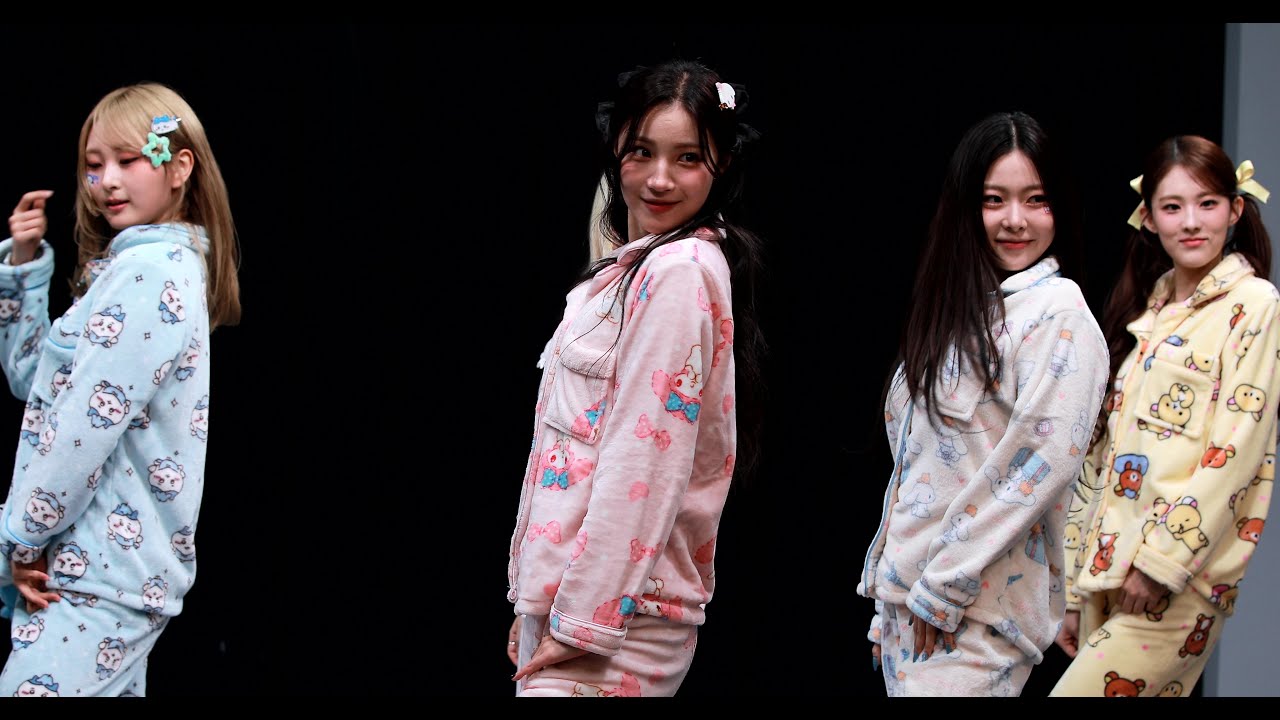 250216 아이칠린 (ICHILLIN') 예주 -  Official 팬사인회 직캠