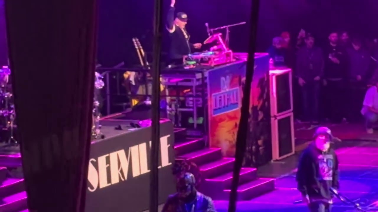 Limp Bizkit, Take A Look Around, Live at AO Arena on 15/3/25