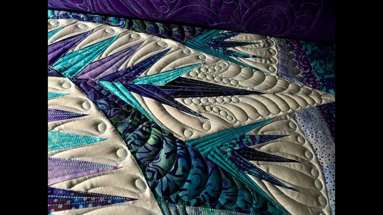 Quilting the Pineapple Quilt