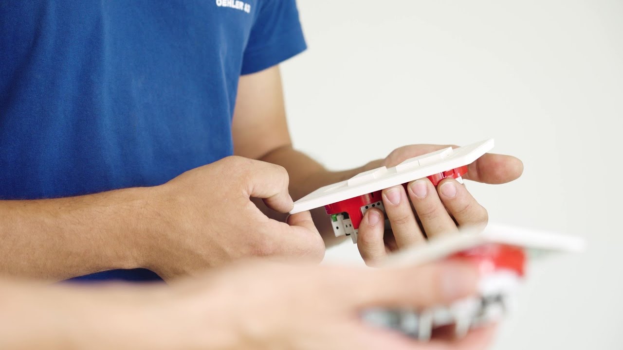 Nuovo progetto edilizio ad Au: Installazioni elettriche innovative con SNAPFIX® e EDIZIO Design