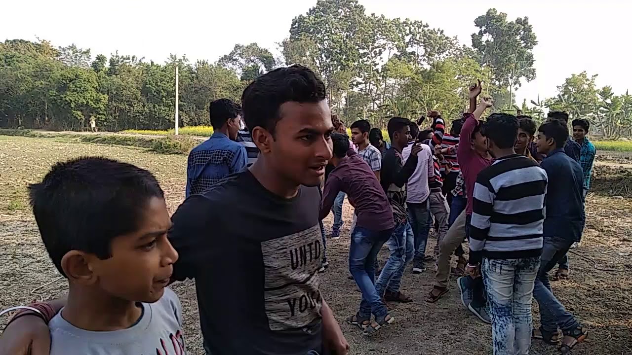 Happy new year 2019 picnic Dance(2)