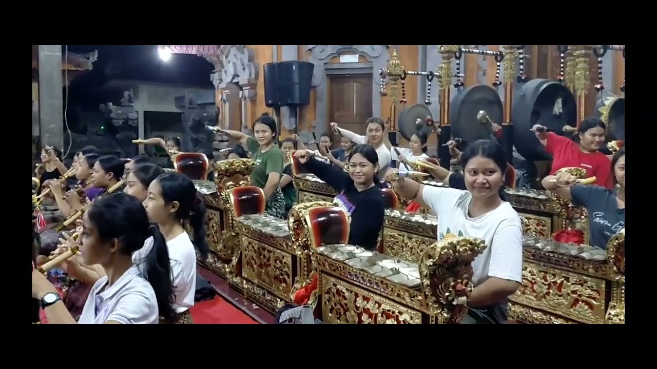 KEBYAR JINGGA - Tabuh Telu Lelambatan Gong Kebyar Wanita Gianyar PKB 2025