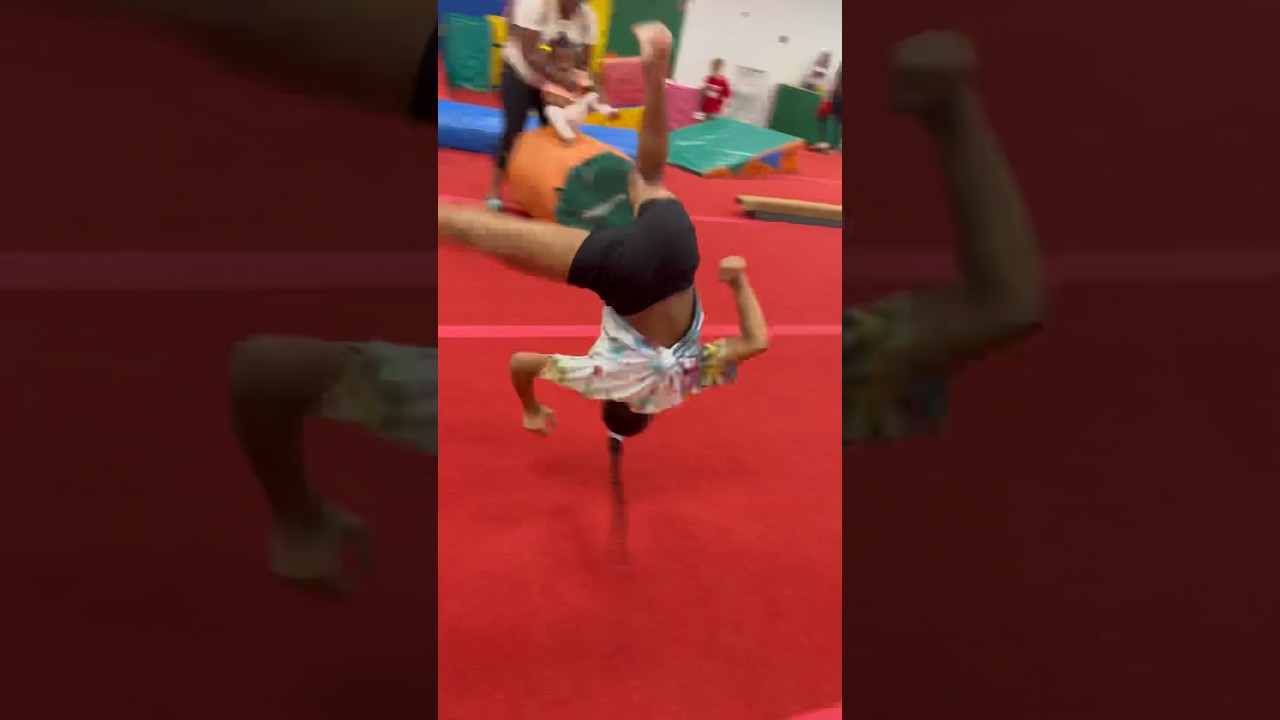 After a few failed attempts..got my aerial 💪🏾 #shorts #gymnastics #aerial