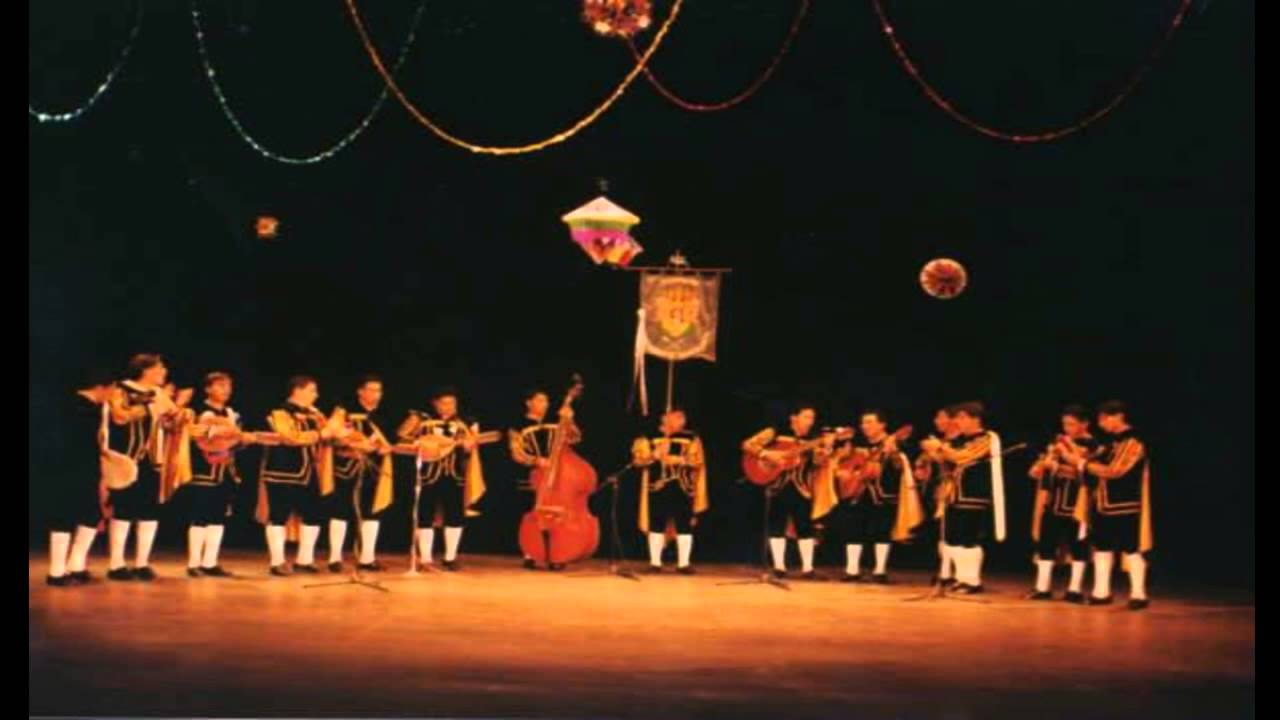 Popurri Navideño Estudiantina de la Universidad de Guanajuato