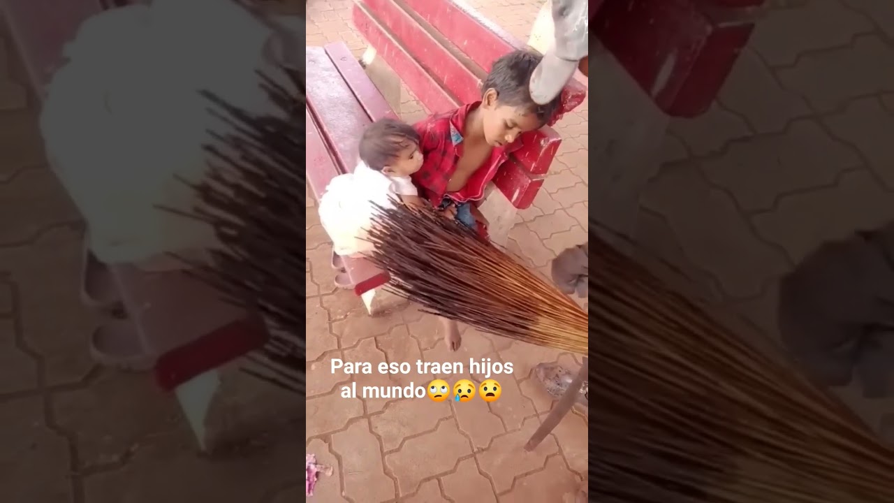 ni&ntilde;os con hambre , pasando duros momentos 😭😭