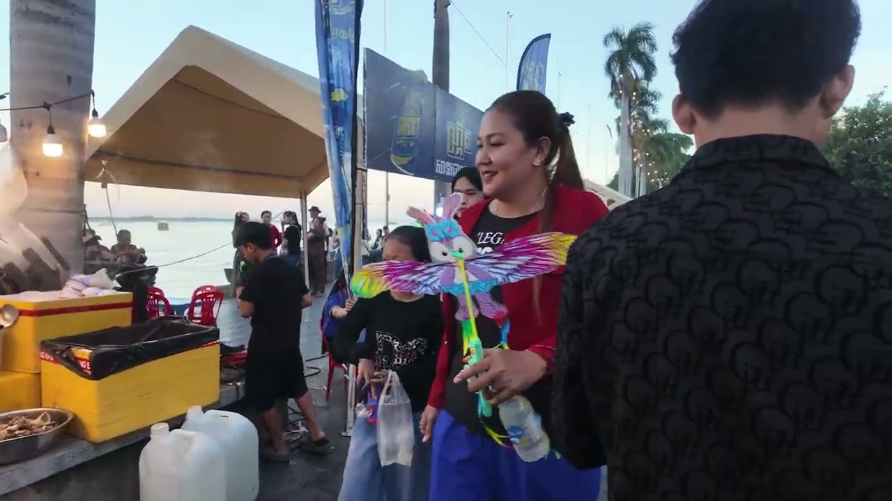 AMAZING! Hidden Place Street Food In CAMBODIAN  Riverside Walking Relaxing 2026 #156