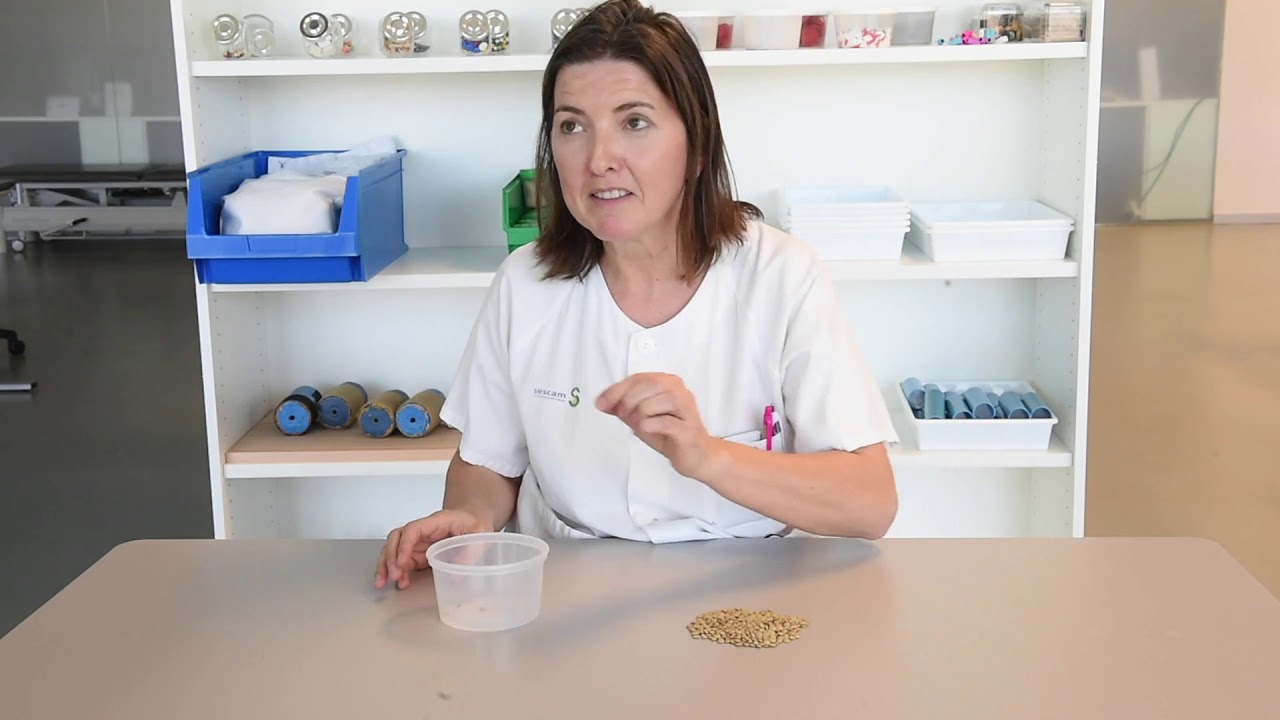 Ejercicios de terapia de manos con Ana de la Peña