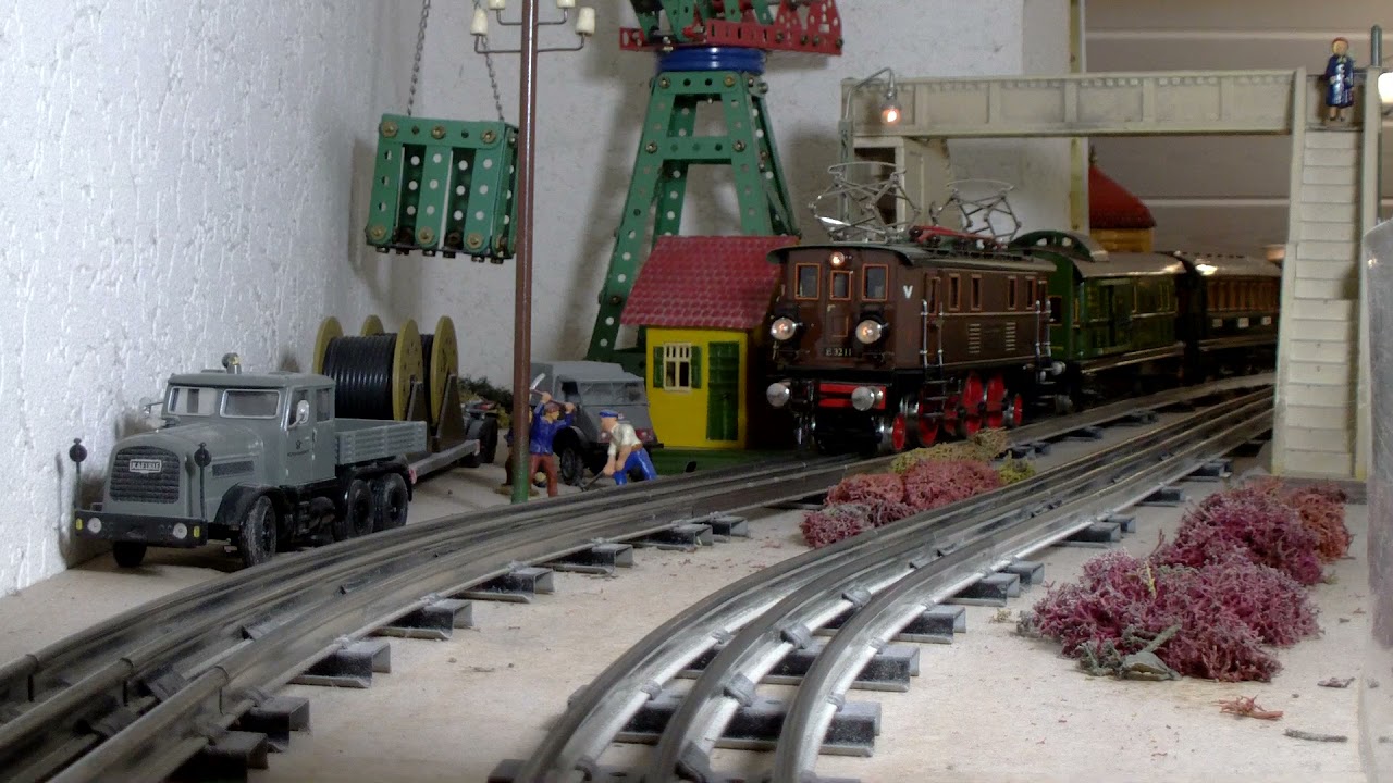 Loks nach Ende Märklin’s Spur 0/Locos after the end of Märklin’s Gauge 0
