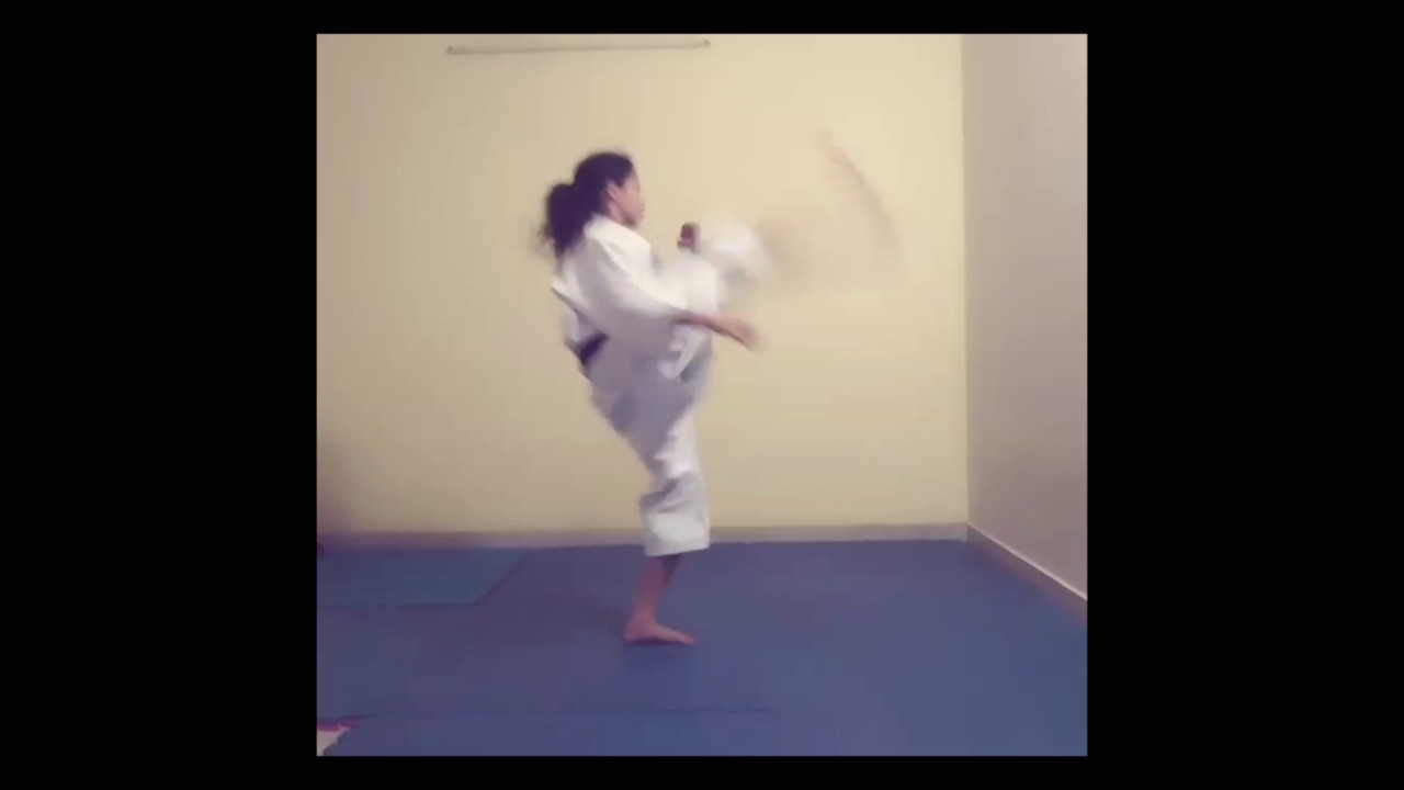 Kicks, punches and more from mobiefit fitness icon Adwitiya Borah to burn the fat away!