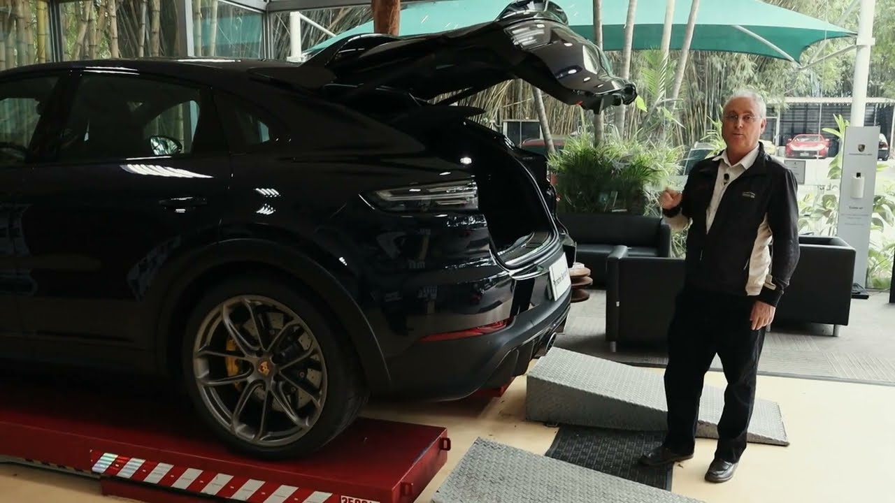 É bom saber! Como ajustar a altura da abertura do porta malas do Porsche Cayenne? @PorscheRio