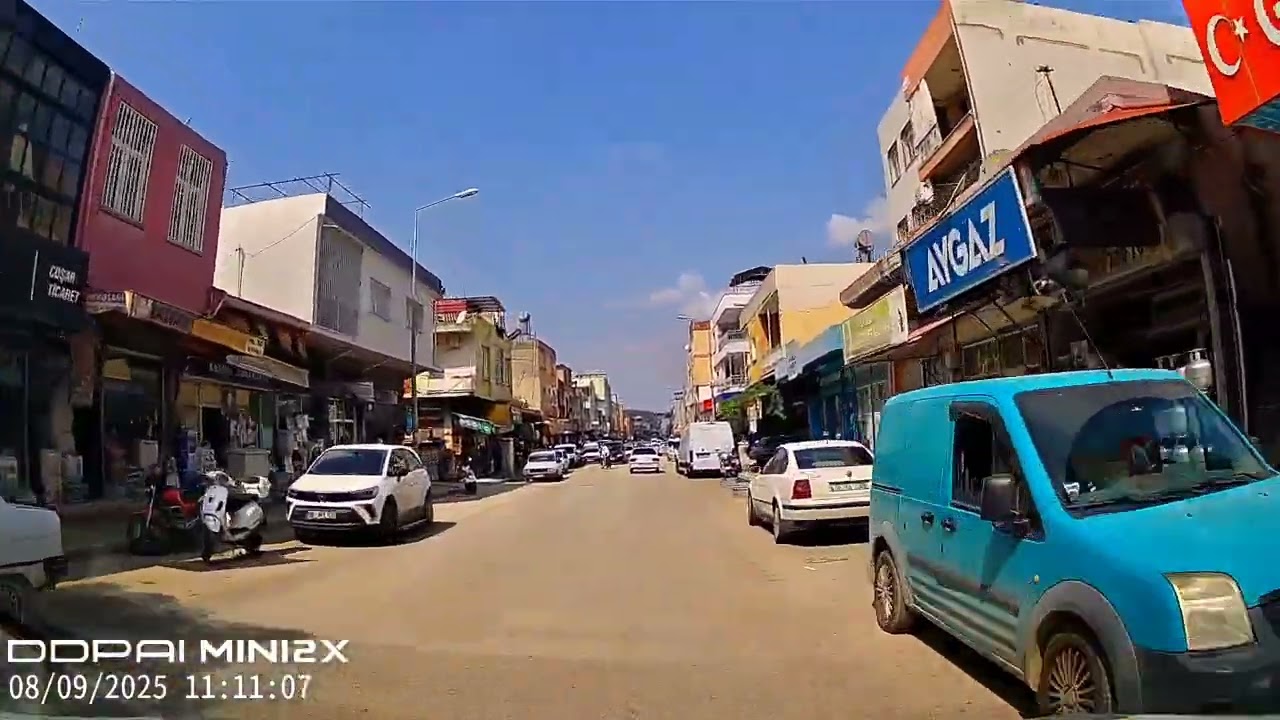 Kadirli'nin Andırın Caddesi (Trafikte T&uuml;rkiye'nin Hindistan'ı)