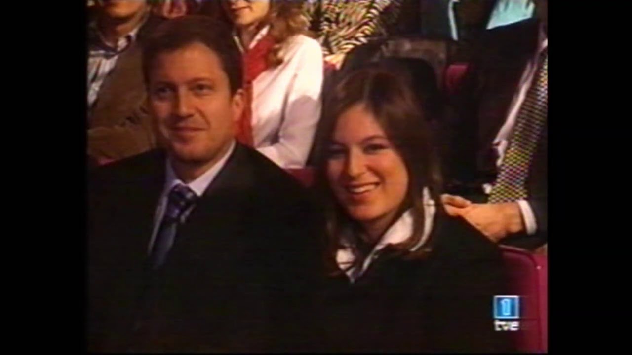 Julio Iglesias el bacalao que ganaste en vivo 2004 (Chábeli Iglesias)