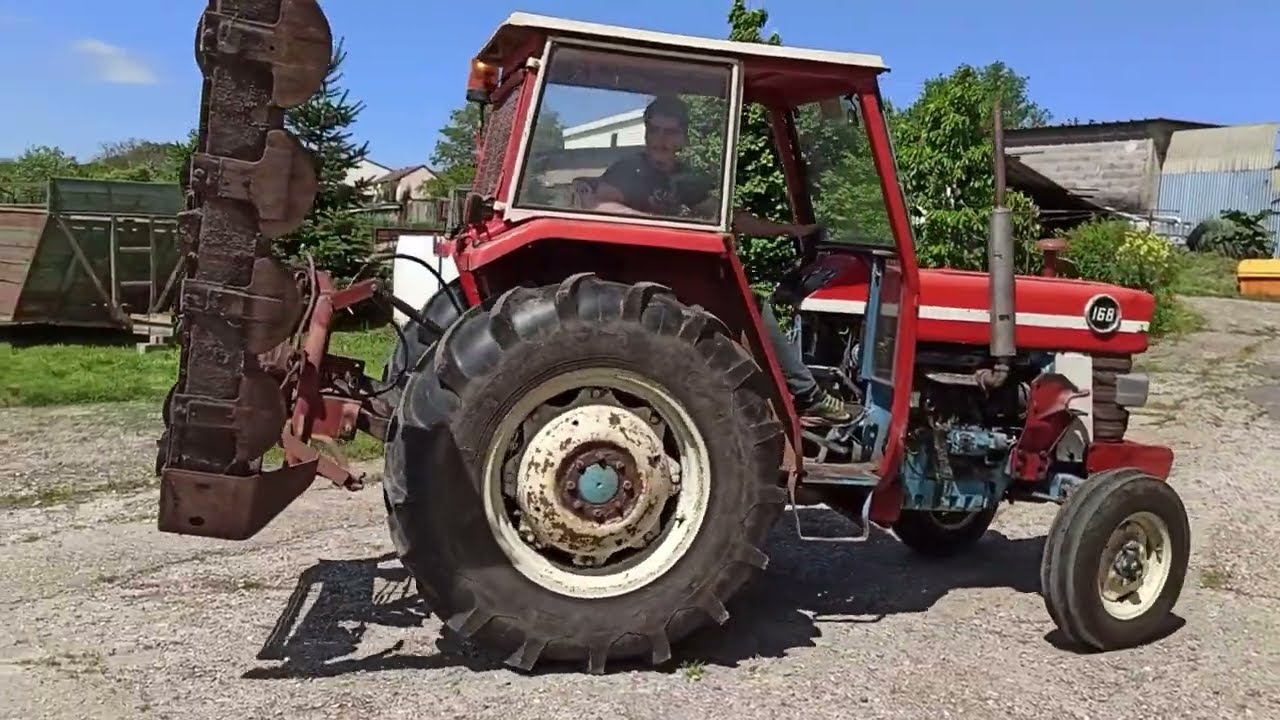 préparation MF 168 avec faucheuse