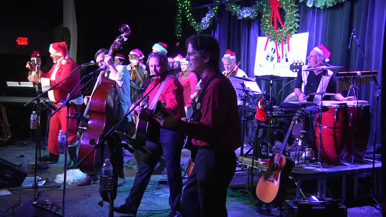 Sweet Acoustics Christmas