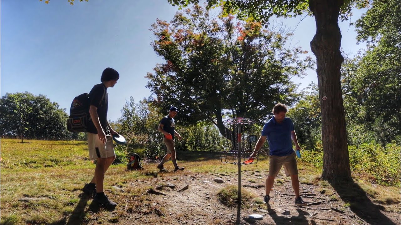 Newton Hill Disc Golf Course in Worcester, MA! | Daily Disc Golf: 147