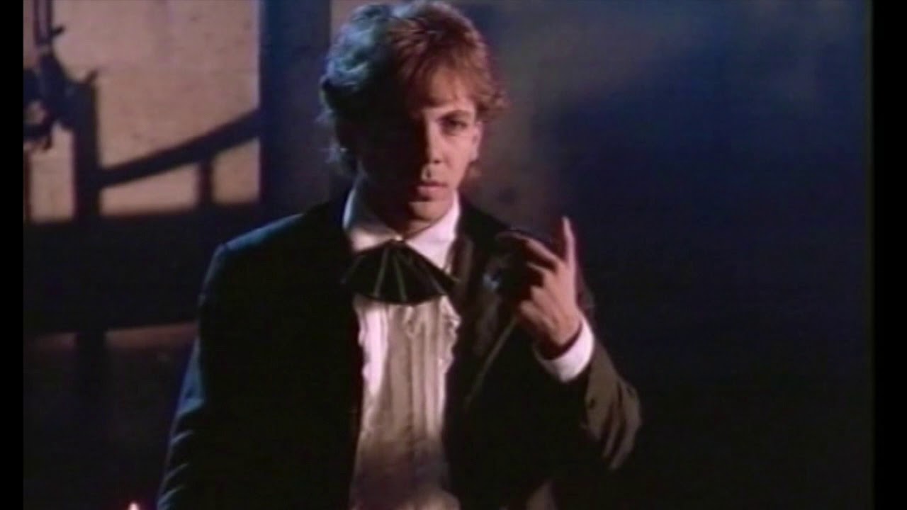 Cristian Castro | Ma&ntilde;ana, Ma&ntilde;ana (Video Oficial HD)