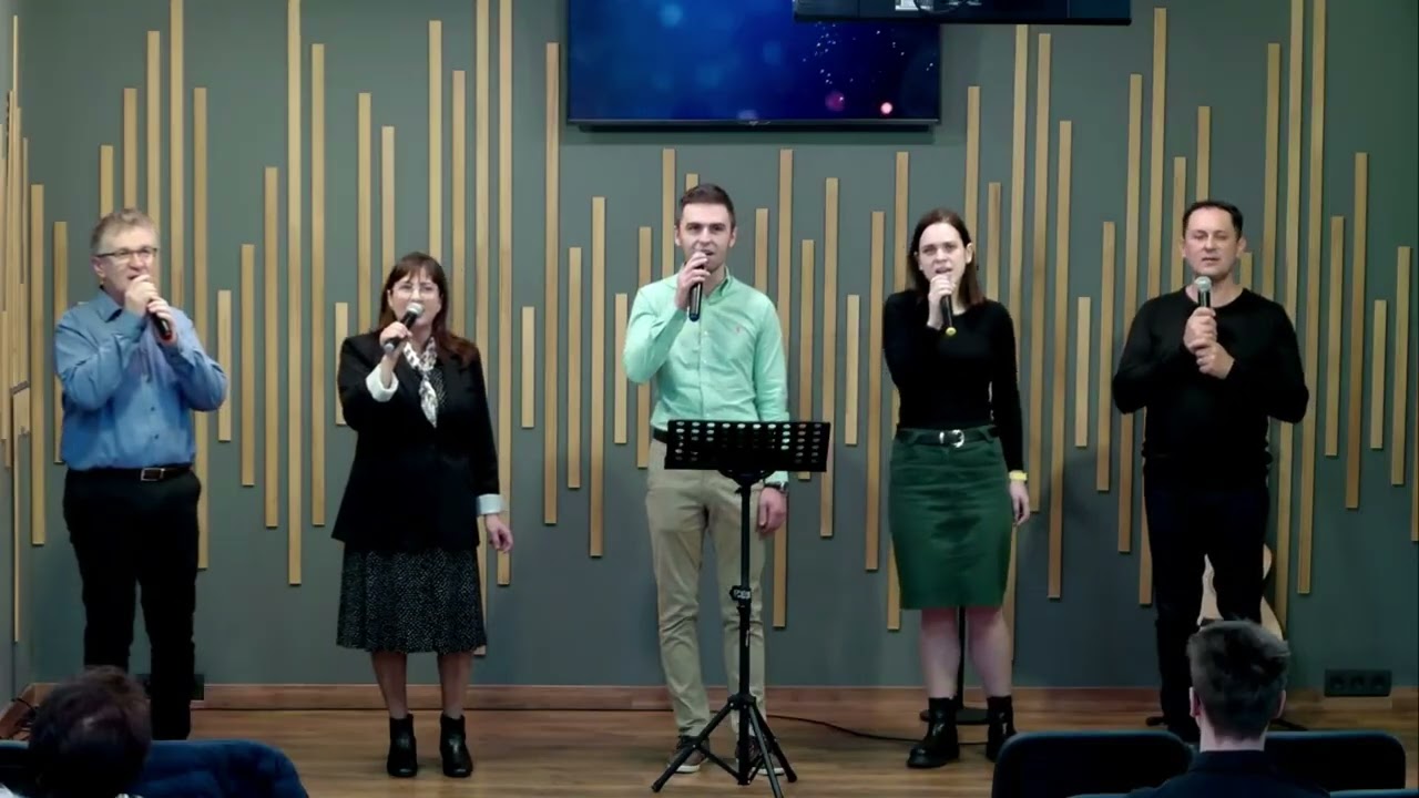 La Domnul Har găsesc (My God is All I Need) - Betania Castellon